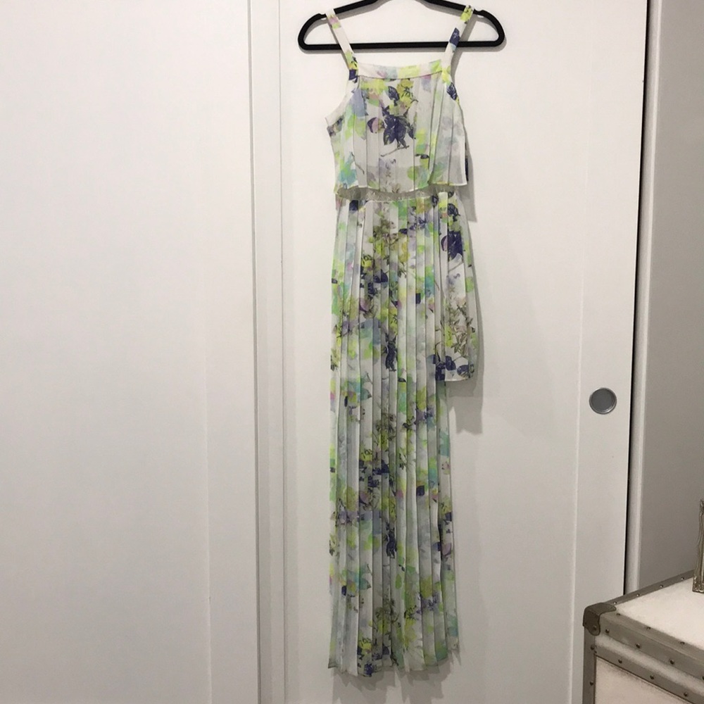 BCBGeneration Digi Bloom Pleaded Dress - Size 0